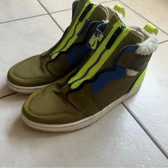 Nike Air Jordan 1 Zip High Utility Women Shoes Olive Black Volt Sz 10 AV3723-300 - Picture 2 of 8